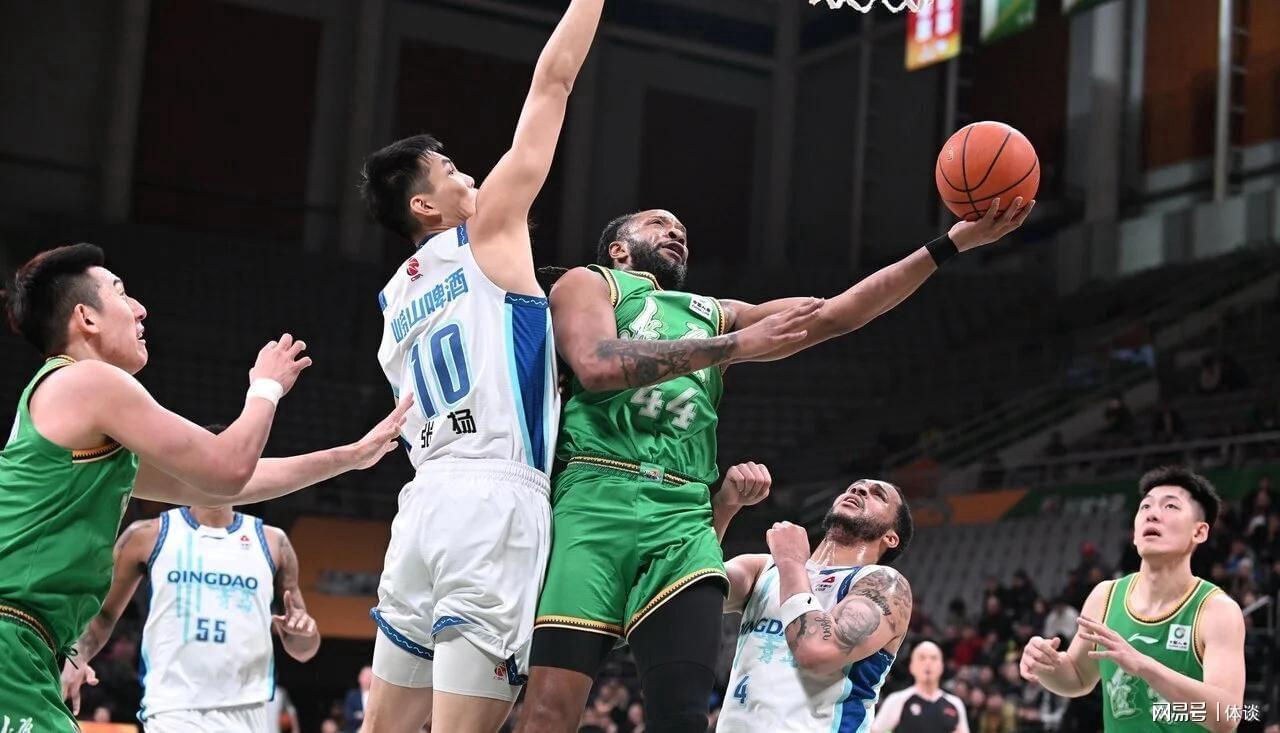 kaiyun-几乎逢强必败，本赛季至今仅7胜7负，辽宁男篮只是缺少赵继伟？